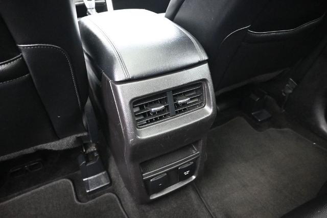 2017 Ford Edge - $14,485