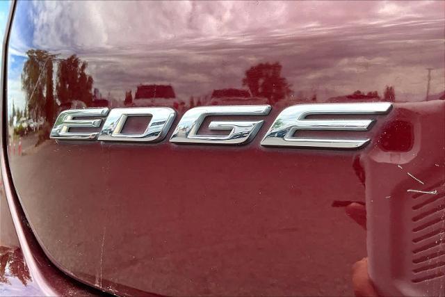 2020 Ford Edge - $17,740