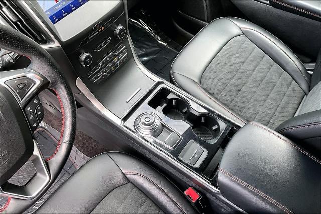 2020 Ford Edge - $17,740