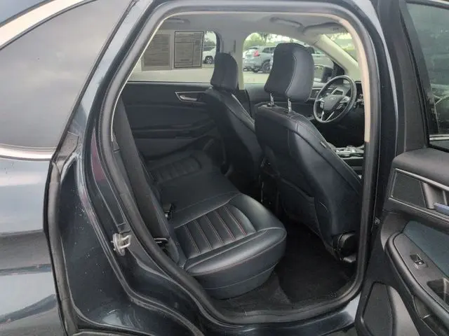 2022 Ford Edge - $23,495