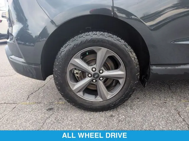 2022 Ford Edge - $23,495