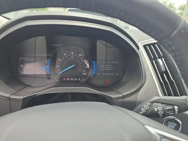 2022 Ford Edge - $21,990
