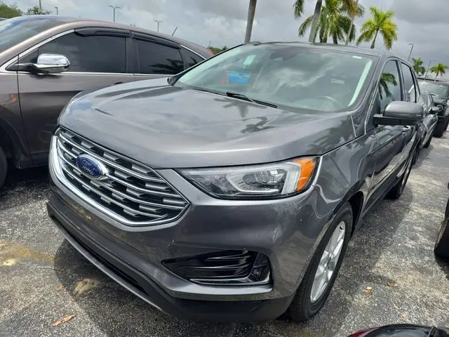 2022 Ford Edge - $21,990