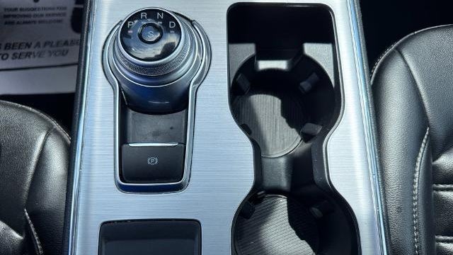 2022 Ford Edge ST-Line