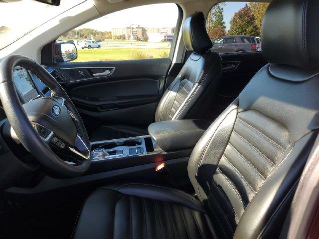 2022 Ford Edge - $19,900