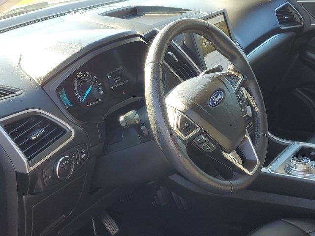 2022 Ford Edge - $19,900