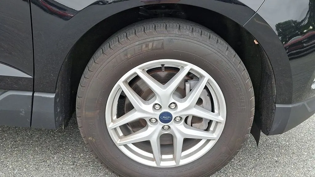 2022 Ford Edge ST-Line
