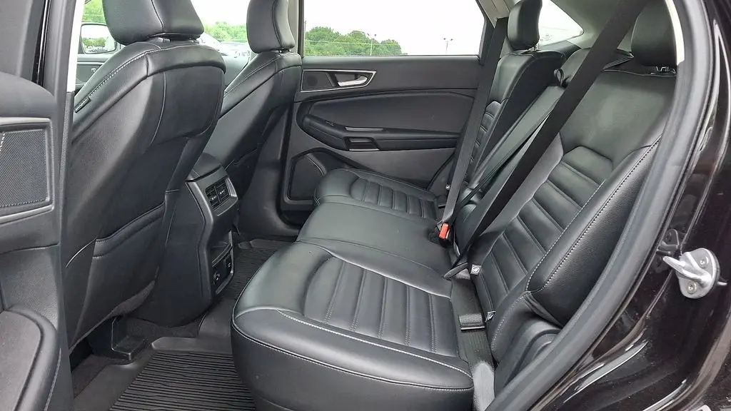 2022 Ford Edge ST-Line