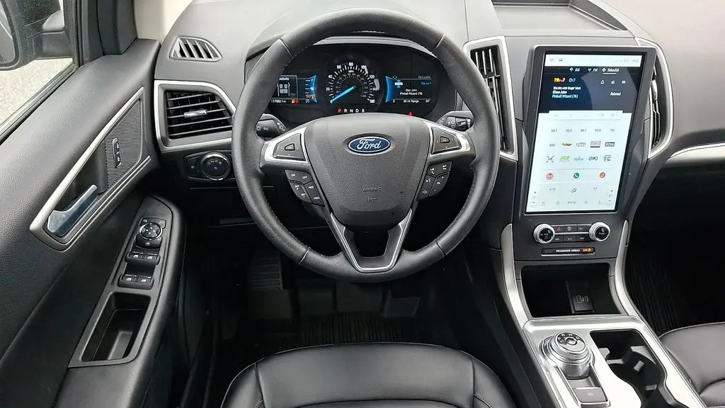 2022 Ford Edge ST-Line