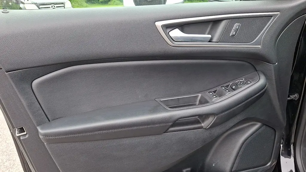 2022 Ford Edge ST-Line