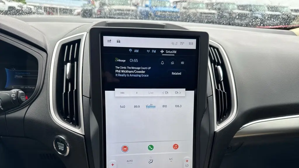 2022 Ford Edge SEL