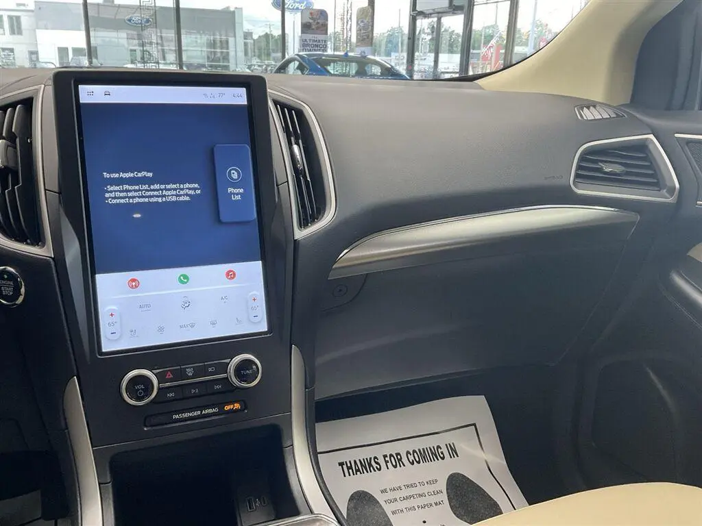 2022 Ford Edge - $25,995