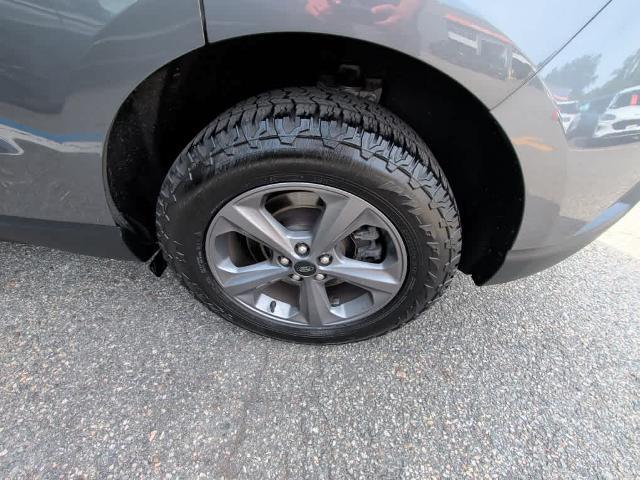 2022 Ford Edge - $24,525