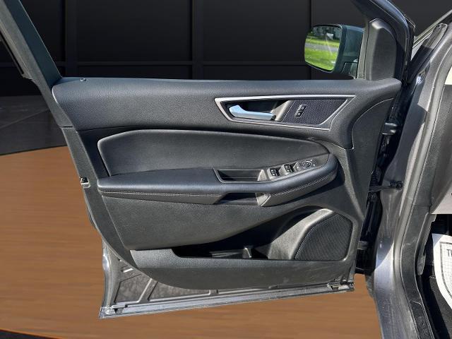2023 Ford Edge - $27,995