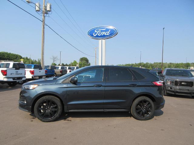 2023 Ford Edge