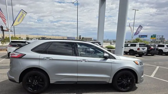 2023 Ford Edge ST-Line