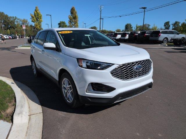 2023 Ford Edge - $24,804