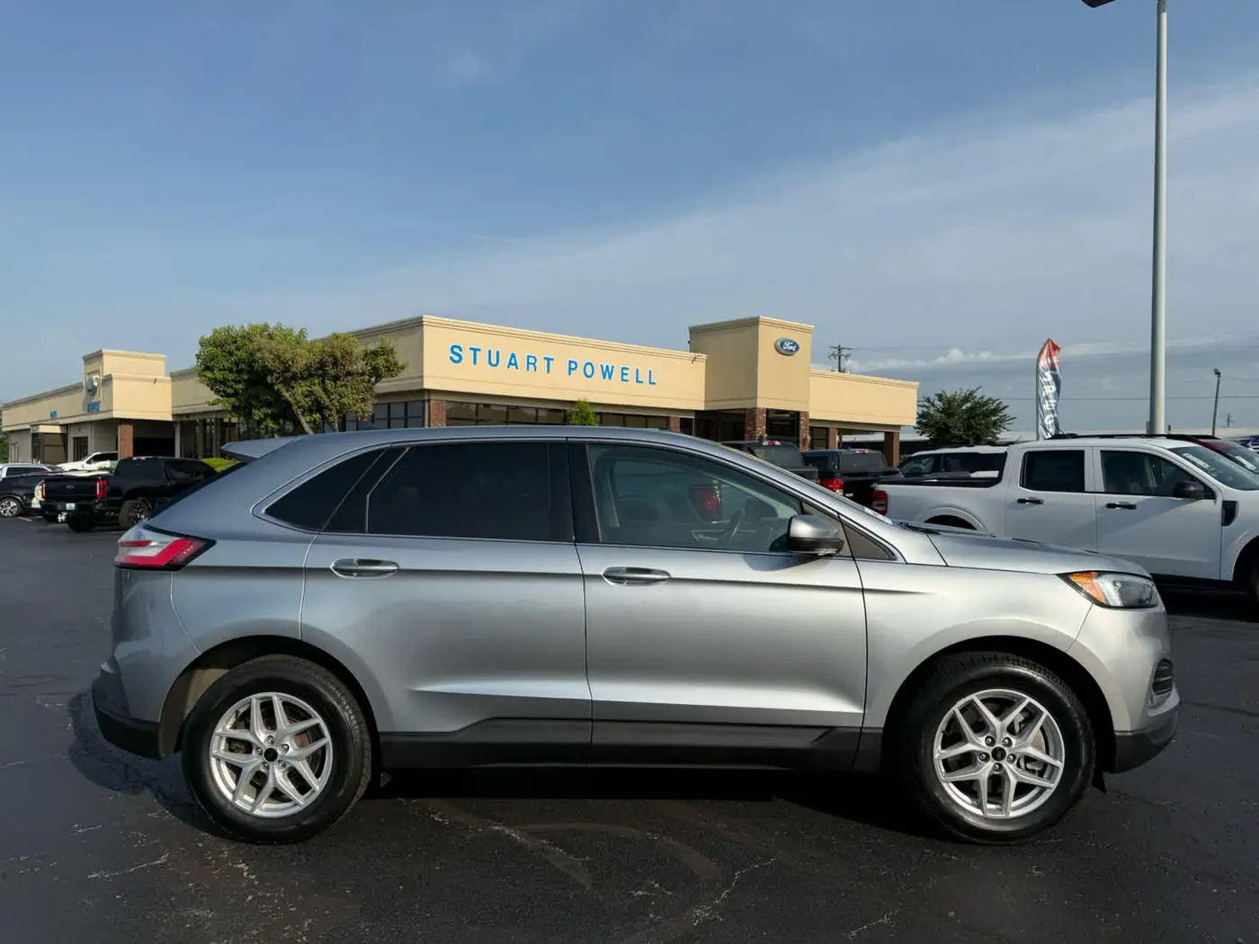 2023 Ford Edge - $25,999