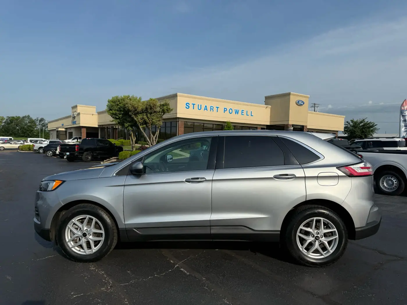 2023 Ford Edge - $25,999