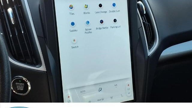 2023 Ford Edge SEL