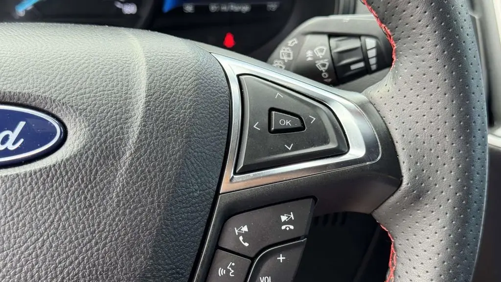 2024 Ford Edge ST-Line