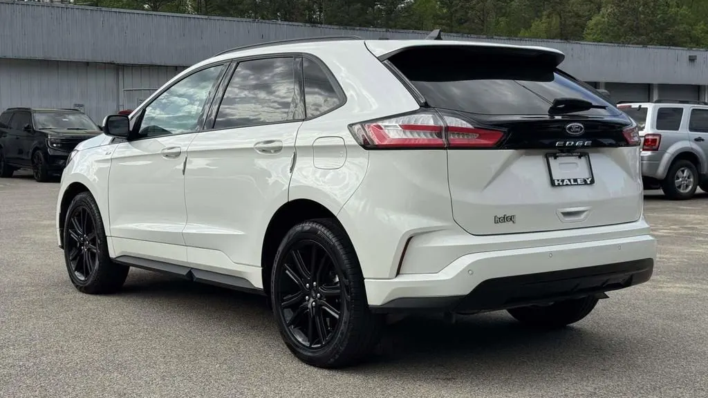 2024 Ford Edge ST-Line