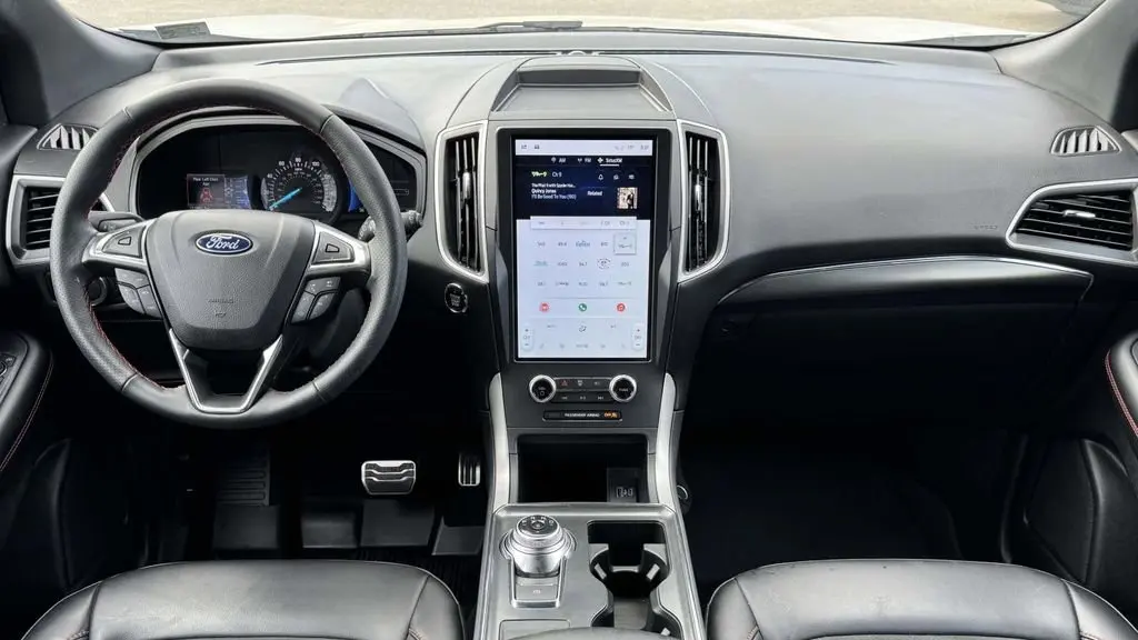 2024 Ford Edge ST-Line