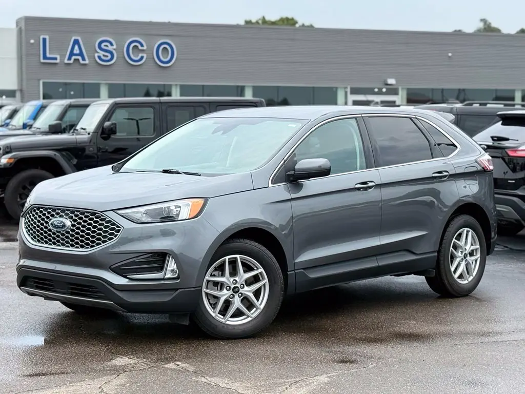 2024 Ford Edge