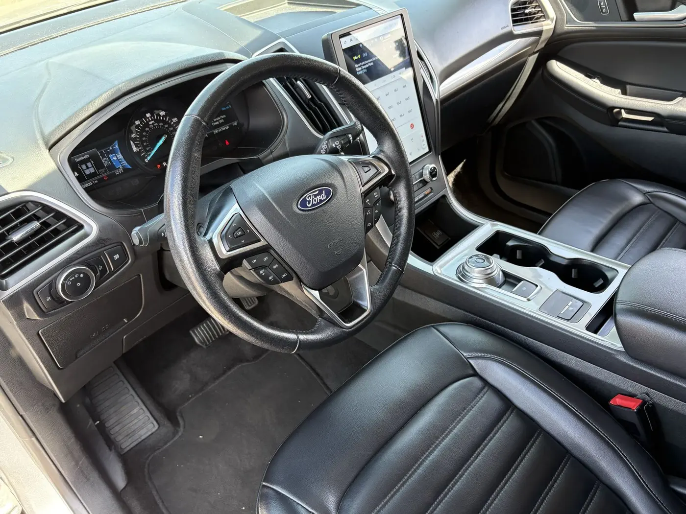 2024 Ford Edge