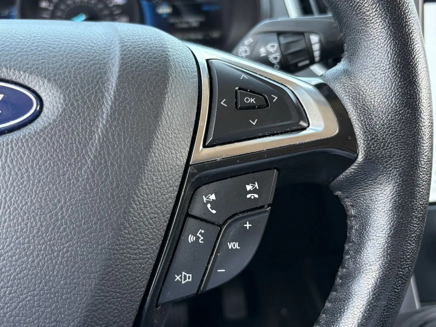 2024 Ford Edge