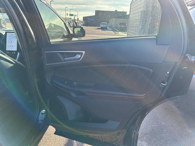 2024 Ford Edge - $34,900