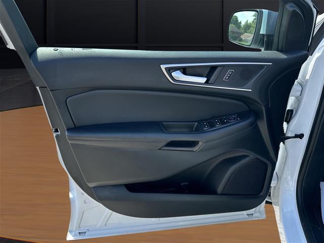 2024 Ford Edge - $32,995