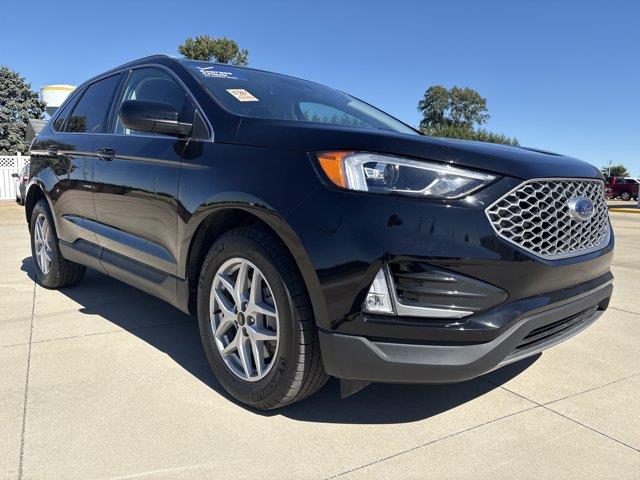 2024 Ford Edge - $28,990