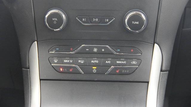 2020 Ford Edge ST Line