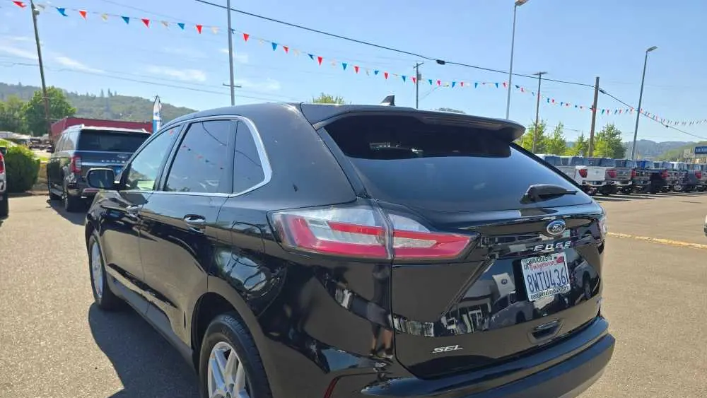 2021 Ford Edge SEL