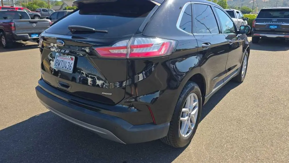 2021 Ford Edge SEL