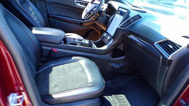 2021 Ford Edge ST-Line