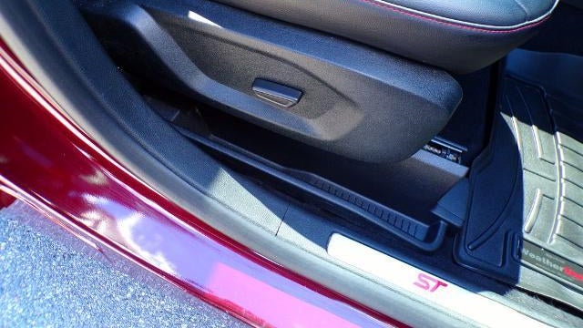 2021 Ford Edge ST-Line