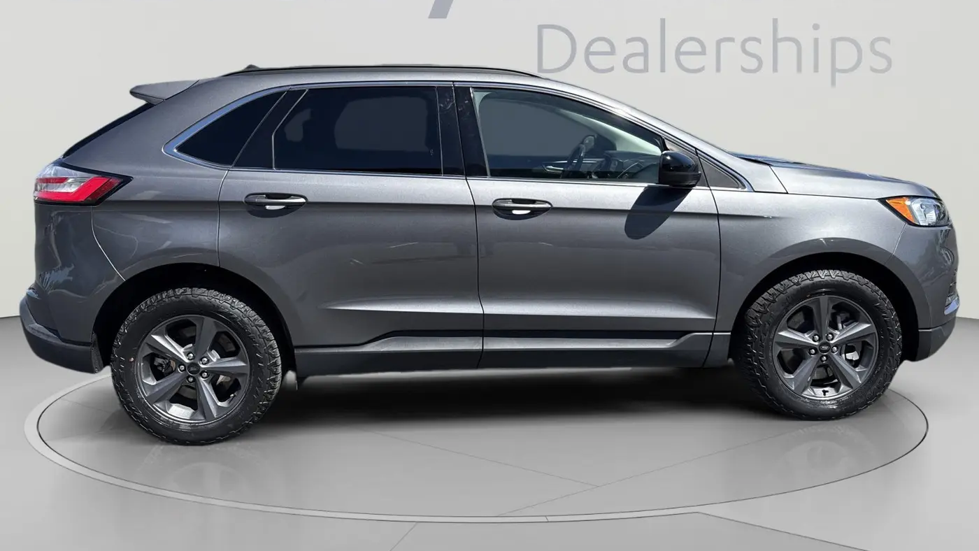 2022 Ford Edge ST-Line