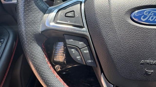 2022 Ford Edge ST-Line