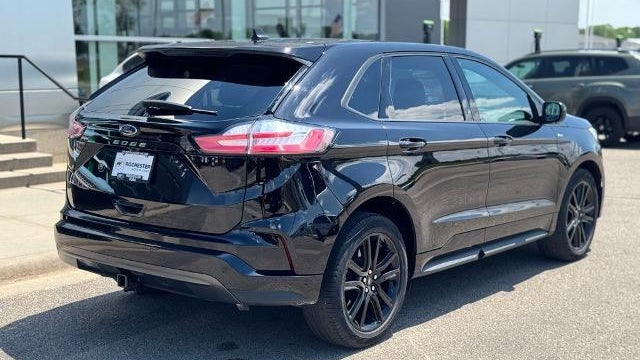 2022 Ford Edge ST-Line