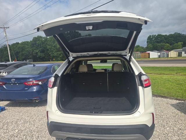 2022 Ford Edge - $21,457