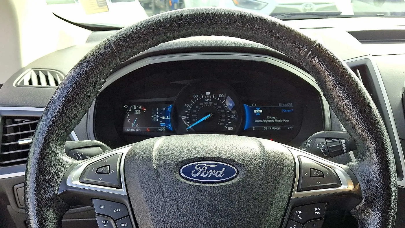 2022 Ford Edge SEL