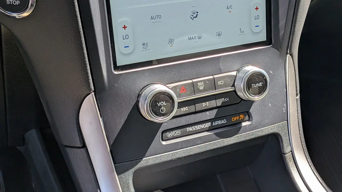 2023 Ford Edge SEL