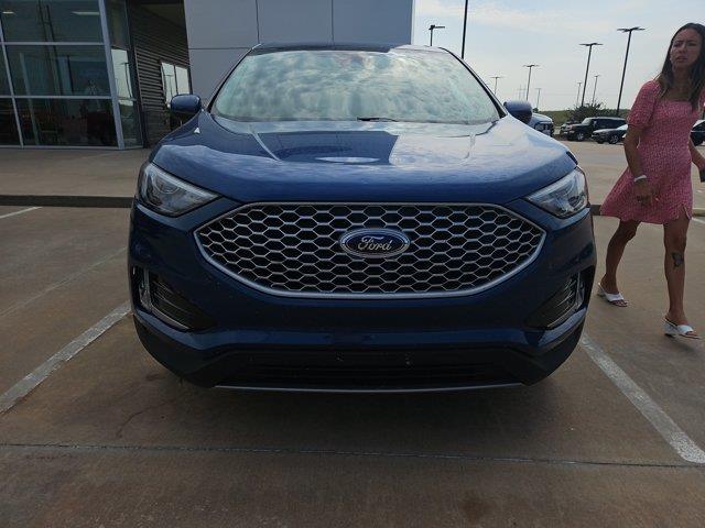 2023 Ford Edge - $28,900