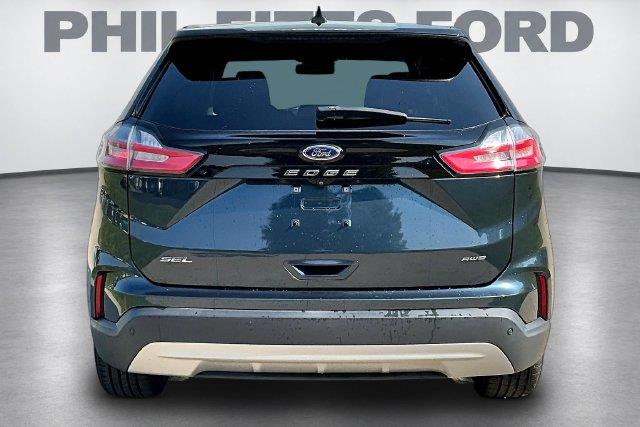 2023 Ford Edge - $27,540