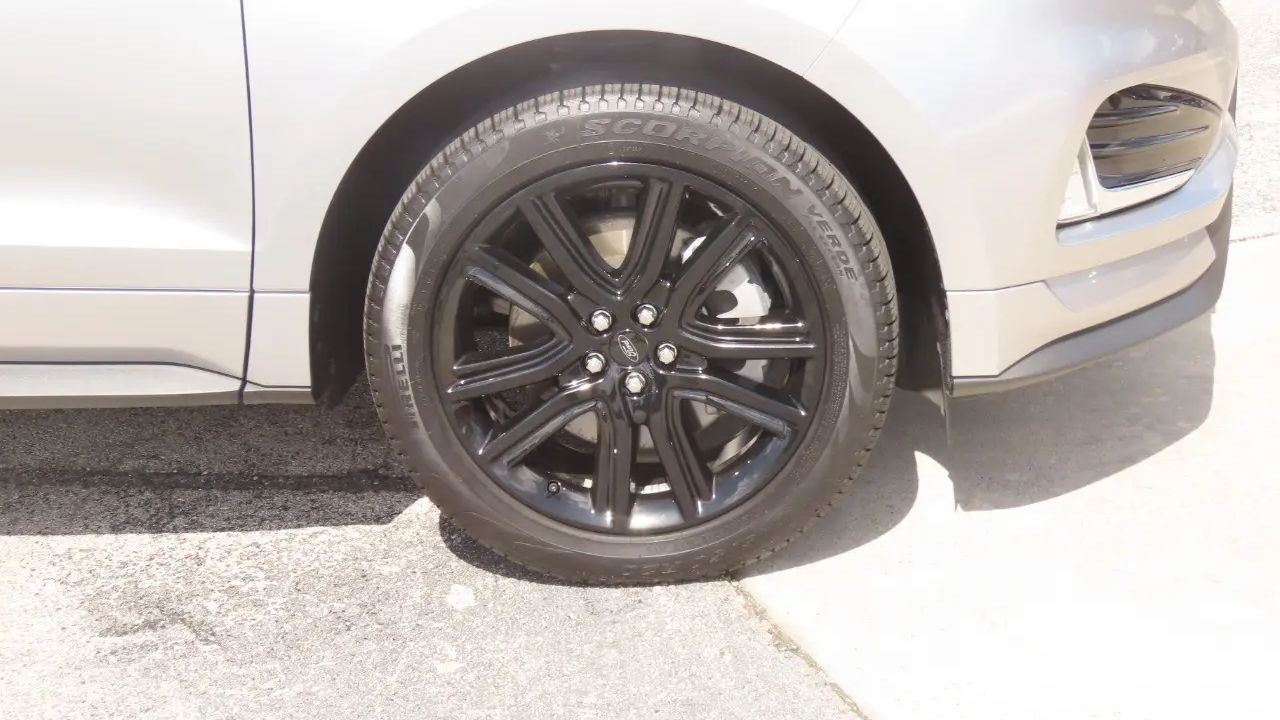 2023 Ford Edge ST-Line