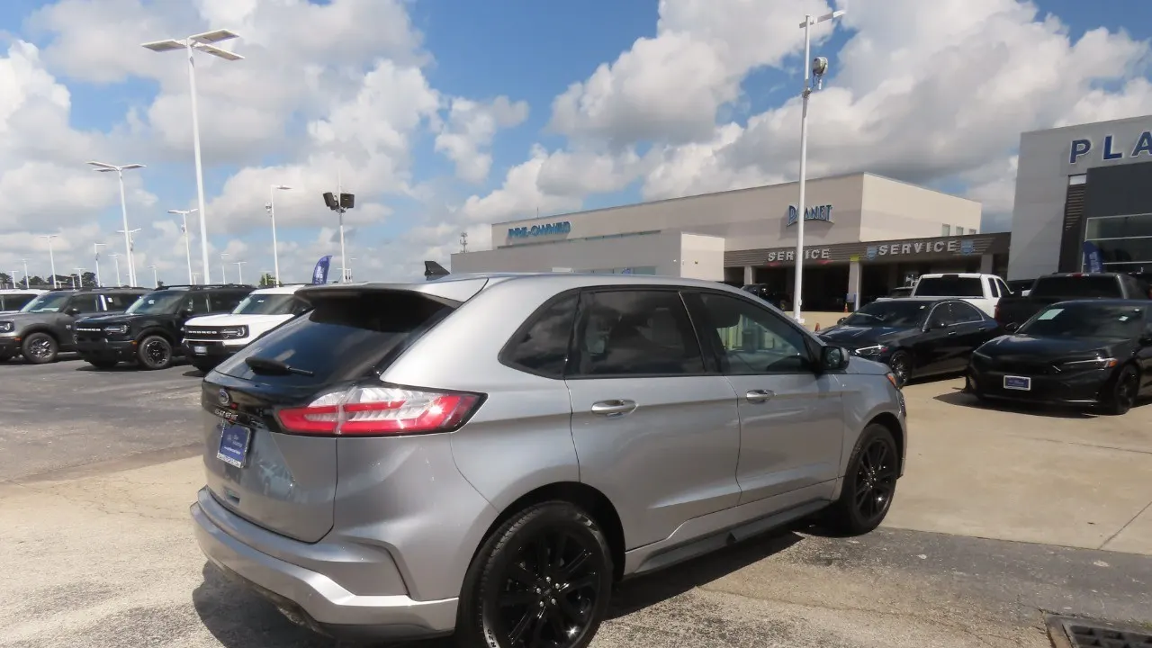2023 Ford Edge ST-Line