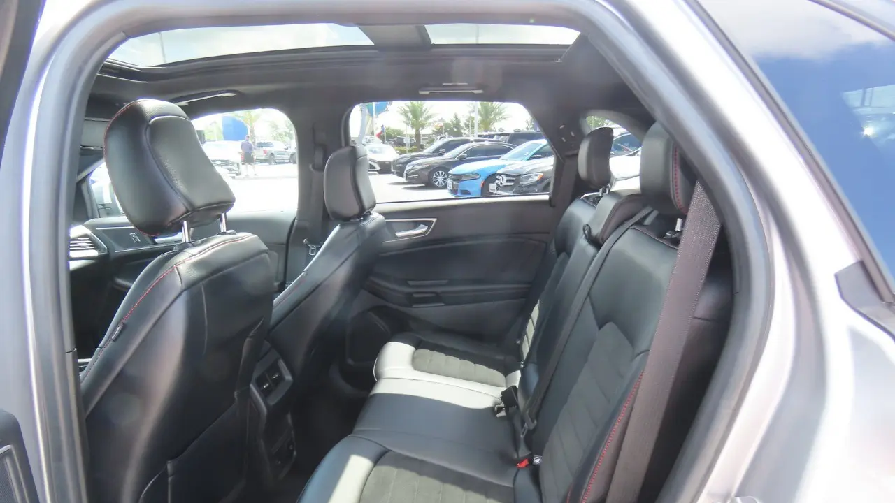 2023 Ford Edge ST-Line