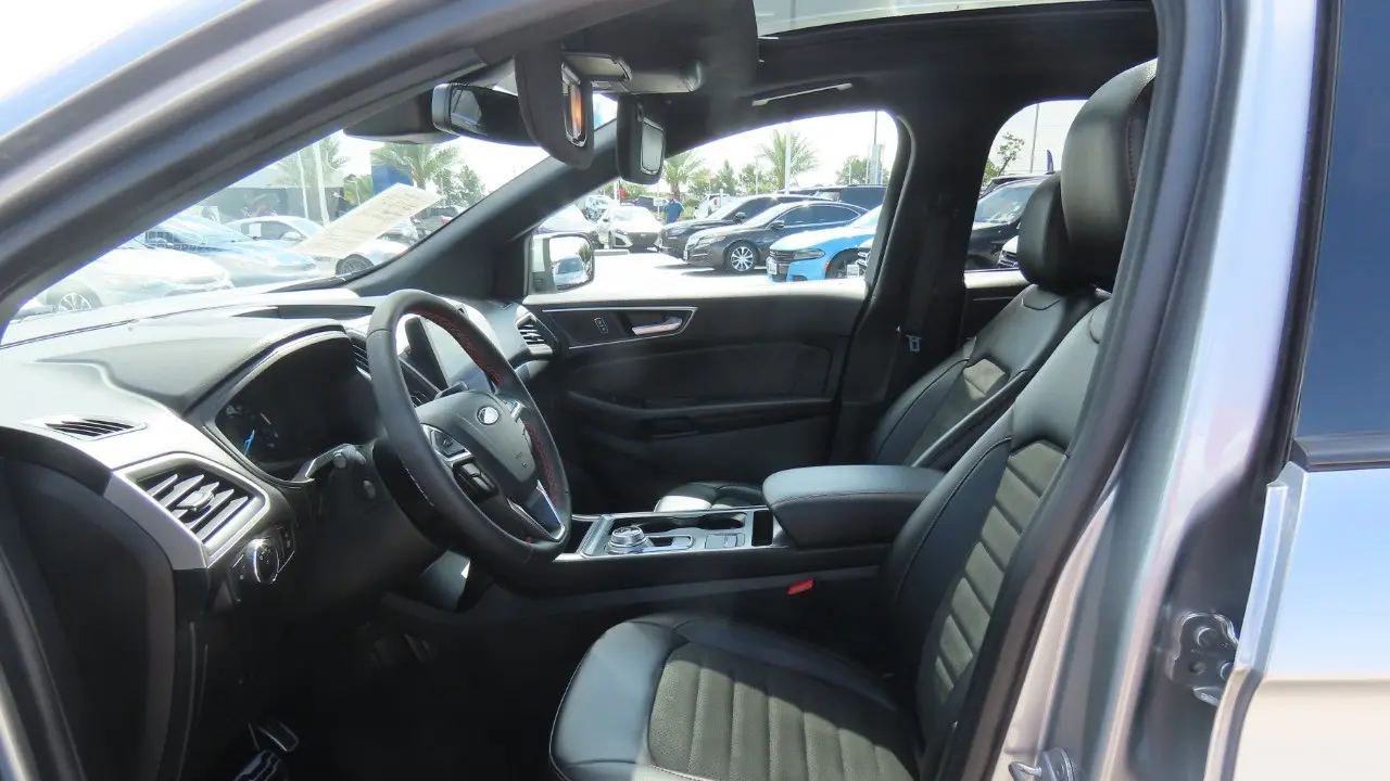 2023 Ford Edge ST-Line